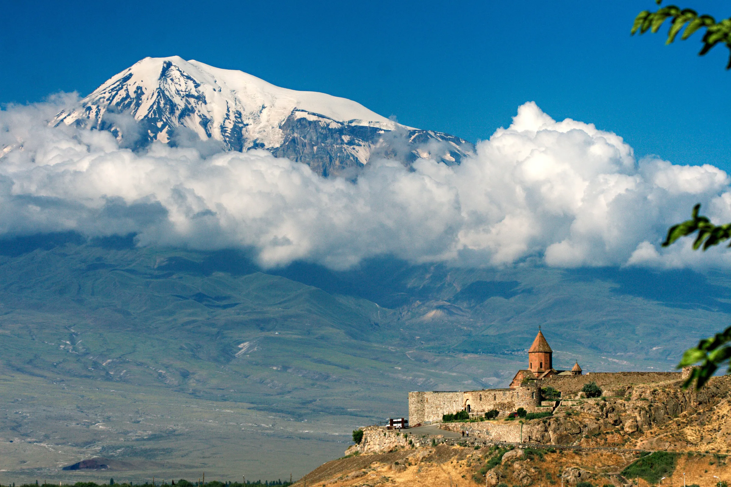 Fotografia de Khor Virap com o Monte Ararat ao fundo